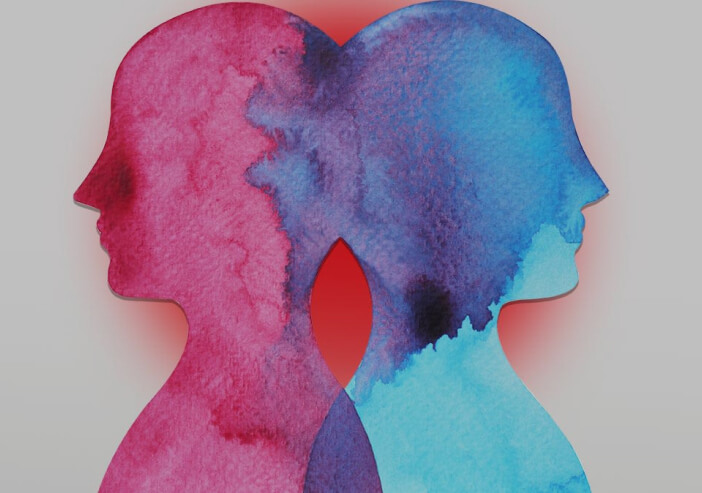 две головы
